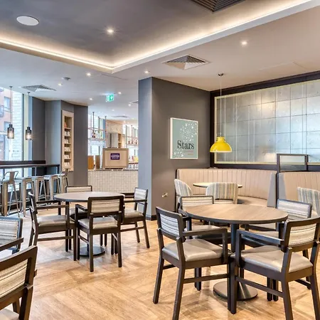 Premier Premier Centre Hotel